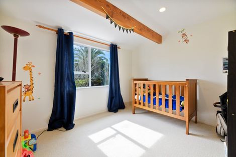 Photo of property in 2/23 Duncan Avenue, Te Atatu South, Auckland, 0610