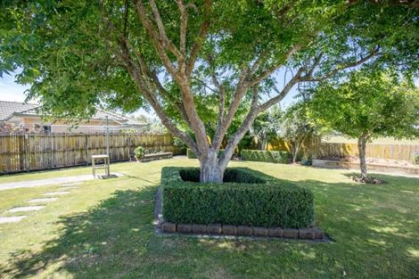 Photo of property in 8 Harris Place, Ngatea, 3503