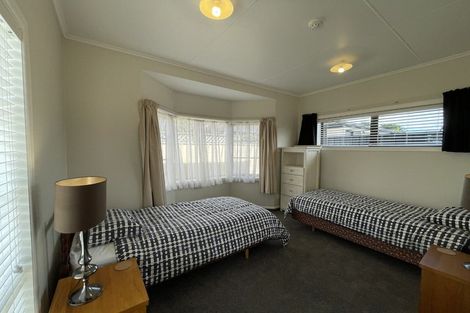 Photo of property in 117 Taradale Road, Onekawa, Napier, 4110