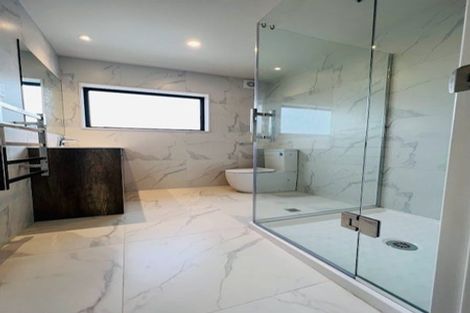 Photo of property in 82b Eversleigh Road, Belmont, Auckland, 0622