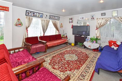 Photo of property in 104 Crawford Avenue, Mangere Bridge, Auckland, 2022