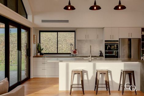 Photo of property in 42 Te Auhi Way, Welcome Bay, Tauranga, 3112