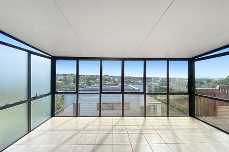 Photo of property in 20 Galaxy Drive, Mairangi Bay, Auckland, 0630