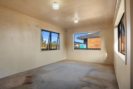 Photo of property in 102b Brunton Crescent, Thames, 3500