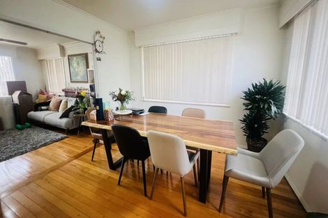Photo of property in 1/172 Forrest Hill Road, Forrest Hill, Auckland, 0620
