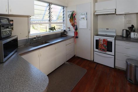 Photo of property in 14 Charles Road, Hannahs Bay, Rotorua, 3010
