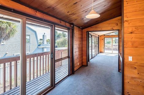 Photo of property in 64 Manly Street, Paraparaumu Beach, Paraparaumu, 5032