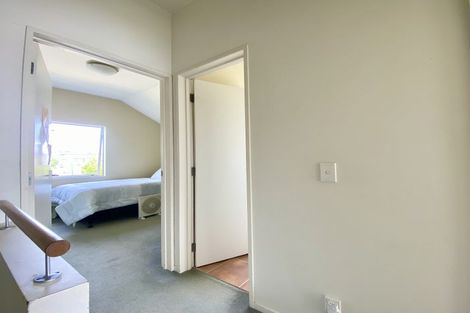 Photo of property in 30 Kirikiri Lane, East Tamaki, Auckland, 2013