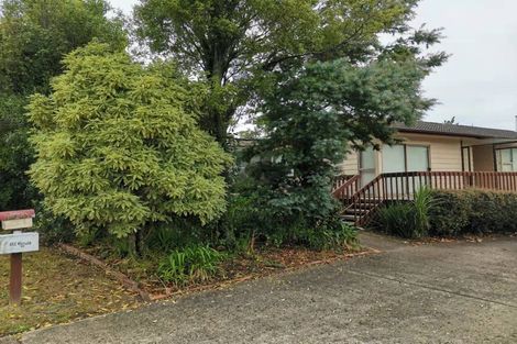 Photo of property in 49 Lavery Place, Sunnynook, Auckland, 0632