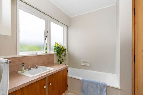 Photo of property in 194 Muhunoa Road East, Ohau, Levin, 5570