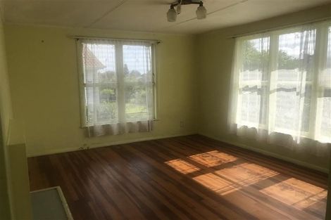 Photo of property in 76 Caravelle Close, Mangere, Auckland, 2022