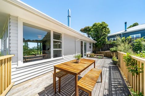 Photo of property in 40 Gurney Road, Kelson, Lower Hutt, 5010