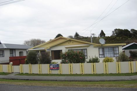 Photo of property in 7 Inverness Street, Dunollie, Runanga, 7803