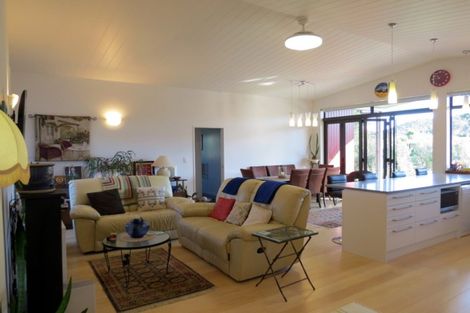 Photo of property in 64 Mary-ellen Place, Coromandel, 3506