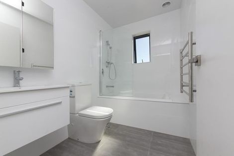Photo of property in 15/10 Silver Moon Road, Albany Heights, Auckland, 0632