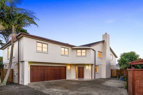 Photo of property in 8 Stratford Avenue, Milford, Auckland, 0620