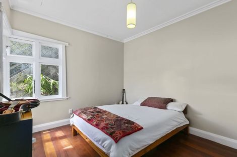 Photo of property in 57 Mantell Street, Seatoun, Wellington, 6022