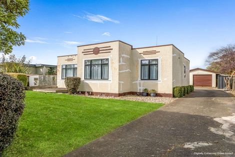 Photo of property in 40 Thyra Street, Dannevirke, 4930