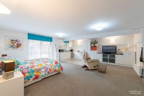 Photo of property in 8 Tapestry Grove, Silverstream, Upper Hutt, 5019