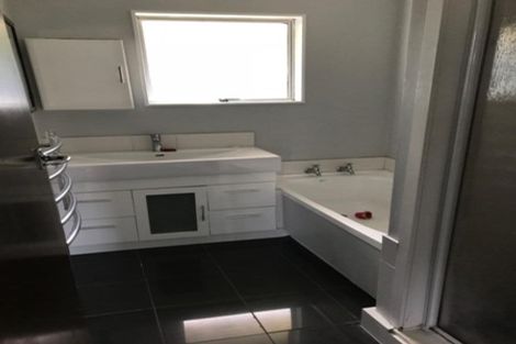 Photo of property in 26 Elmwood Crescent, Pukete, Hamilton, 3200