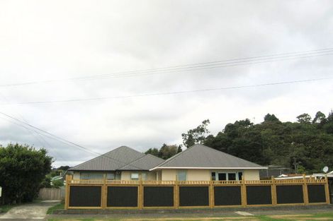 Photo of property in 2 Henry Street, Ebdentown, Upper Hutt, 5018