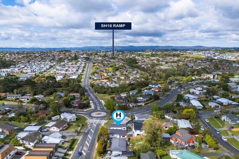 Photo of property in 104a Moire Road, West Harbour, Auckland, 0618