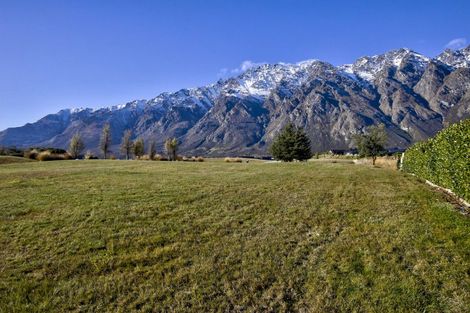 Photo of property in 9 Cunninghams Drive, Jacks Point, Queenstown, 9371