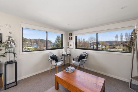 Photo of property in 28 Mata Place, Kinloch, Taupo, 3377