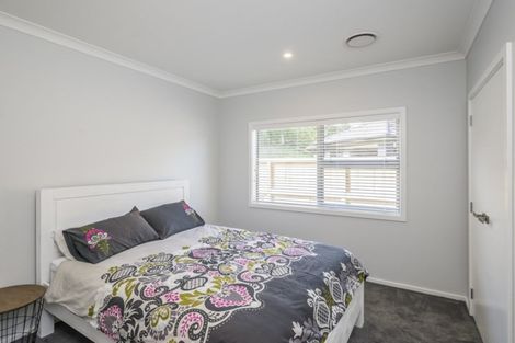 Photo of property in 2 Stoneleigh Grove, Paraparaumu, 5032