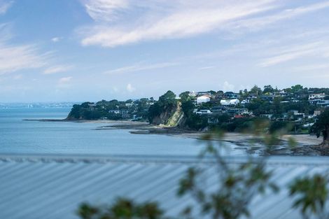 Photo of property in 13a Gulf View Road, Murrays Bay, Auckland, 0630