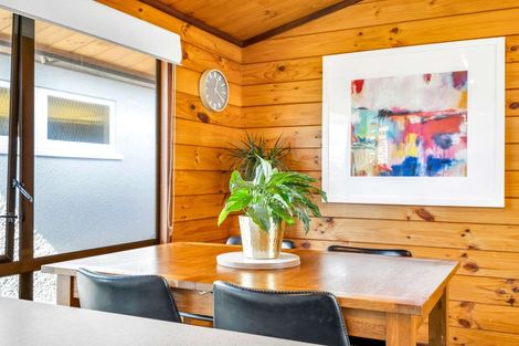 Photo of property in 55 Devon Street, Glenholme, Rotorua, 3010