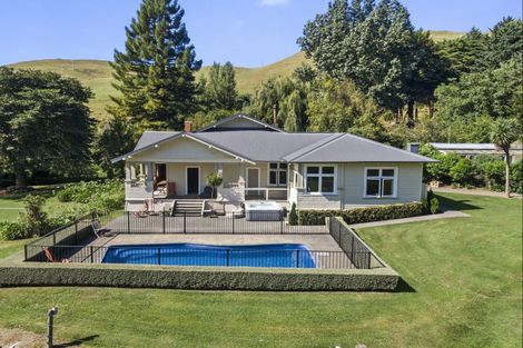 Photo of property in 1746 Raukawa Road, Raukawa, Hastings, 4174