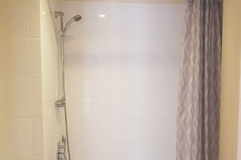 Photo of property in The Rennaissance, 1i/18 Ronwood Avenue, Manukau, Auckland, 2104