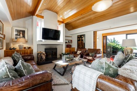 Photo of property in 797 Main North Road, Bay View, Napier, 4182