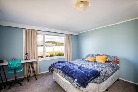 Photo of property in 37 Allan Road, Burgess Park, New Plymouth, 4371