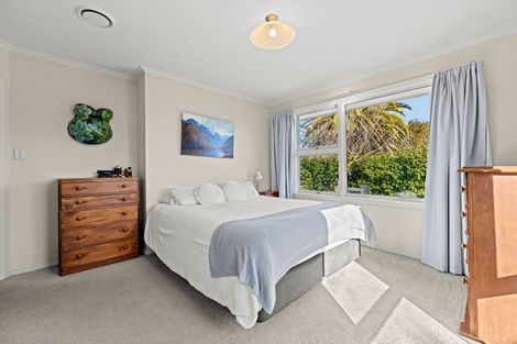 Photo of property in 11 Weston Place, Rangiora, 7400
