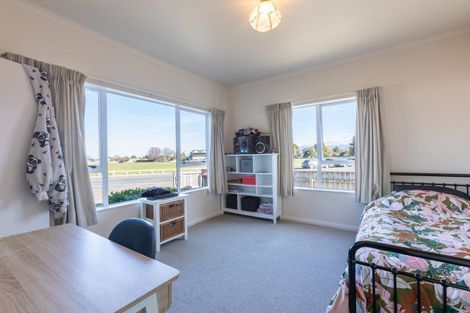 Photo of property in 45 Christian Street, Dannevirke, 4930