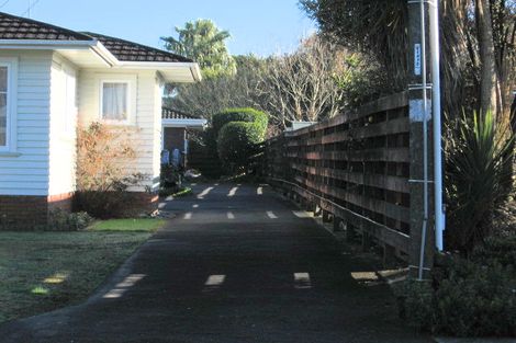 Photo of property in 1/1 Edmund Hillary Avenue, Papakura, 2110