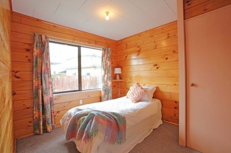 Photo of property in 20 Burns Street, Dannevirke, 4930