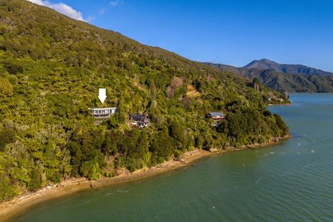 Photo of property in 600 Moetapu Bay Road, Moetapu Bay, Picton, 7282