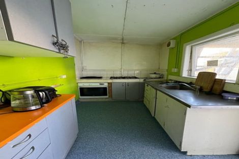 Photo of property in 4 Levy Street, Mount Victoria, Wellington, 6011