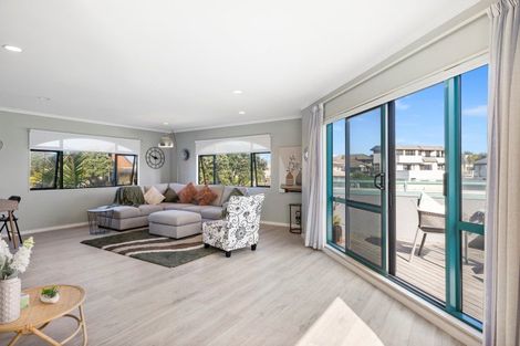 Photo of property in 26a Sunbrae Grove, Mount Maunganui, 3116