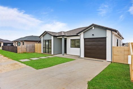 Photo of property in 4 Parton Road, Pukekohe, 2120