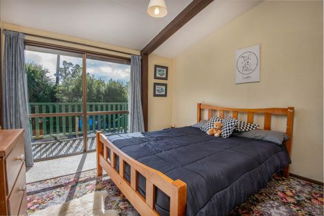 Photo of property in 6 Greenwich Street, Waihola, Milton, 9073