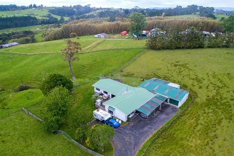 Photo of property in 285 Red Hills Road, Taupaki, Henderson, 0782