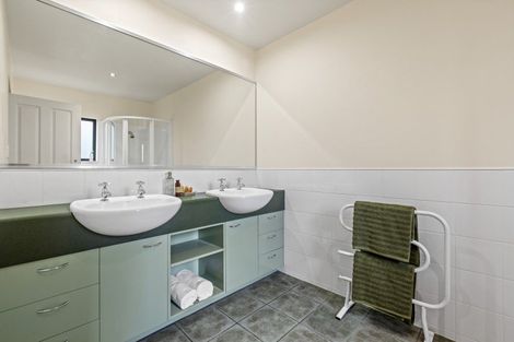 Photo of property in 459 Te Moana Road, Waikanae, 5036