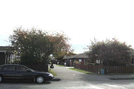 Photo of property in 2/134 Middlepark Road, Sockburn, Christchurch, 8042