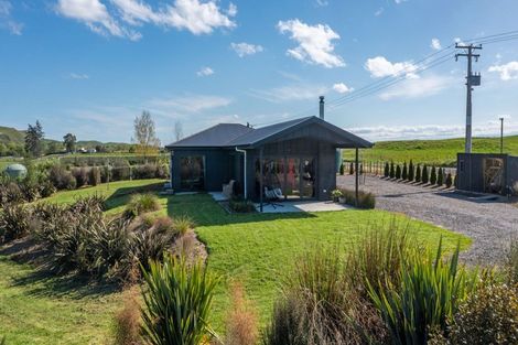Photo of property in 40 River Road, Otane, Waipawa, 4271