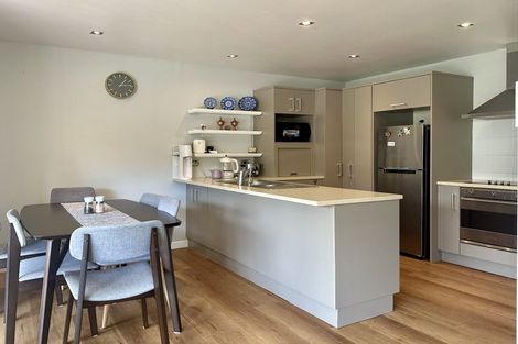 Photo of property in 7/3 The Avenue, Albany, Auckland, 0632