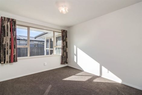 Photo of property in 30 Eglinton Street, Avondale, Christchurch, 8061